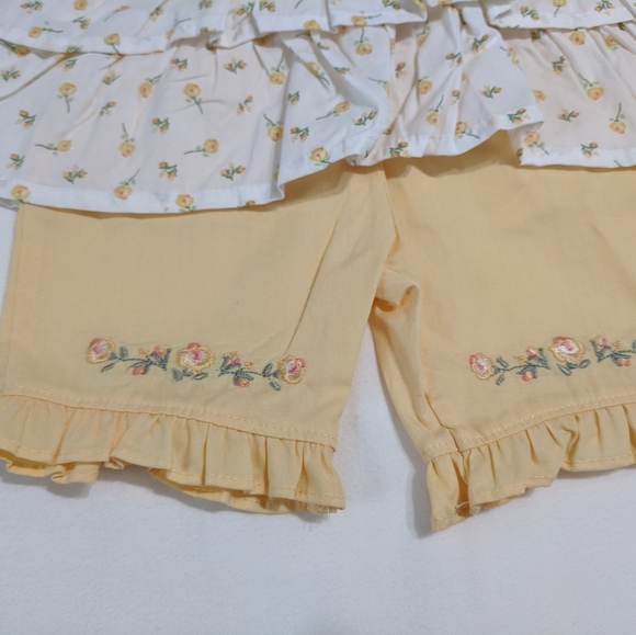 Vitamins Baby 3piece Capri set - Picture 9 of 10